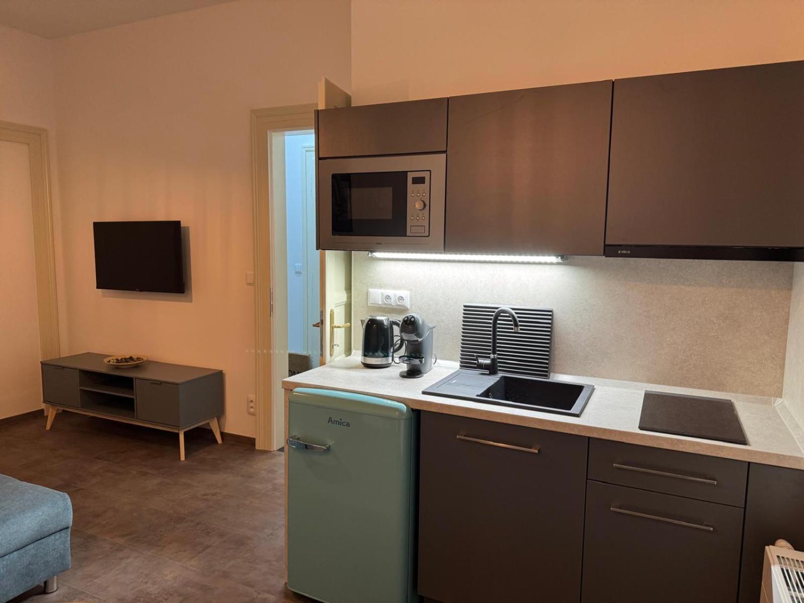Pearl Bee Deluxe Suites Plzen Luaran gambar