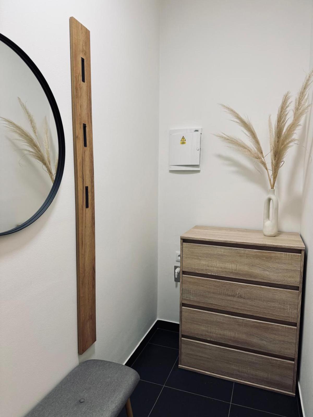 Pearl Bee Deluxe Suites Plzen Luaran gambar